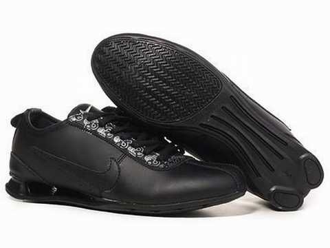 chaussure nike shox rivalry pour homme pas cher